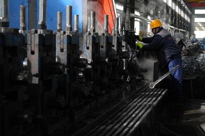 河北任丘:小小“腳手架”搭起支柱大產(chǎn)業(yè)