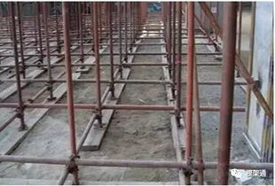 腳手架搭設常見20個錯誤正反示例,快看你的工地有沒有